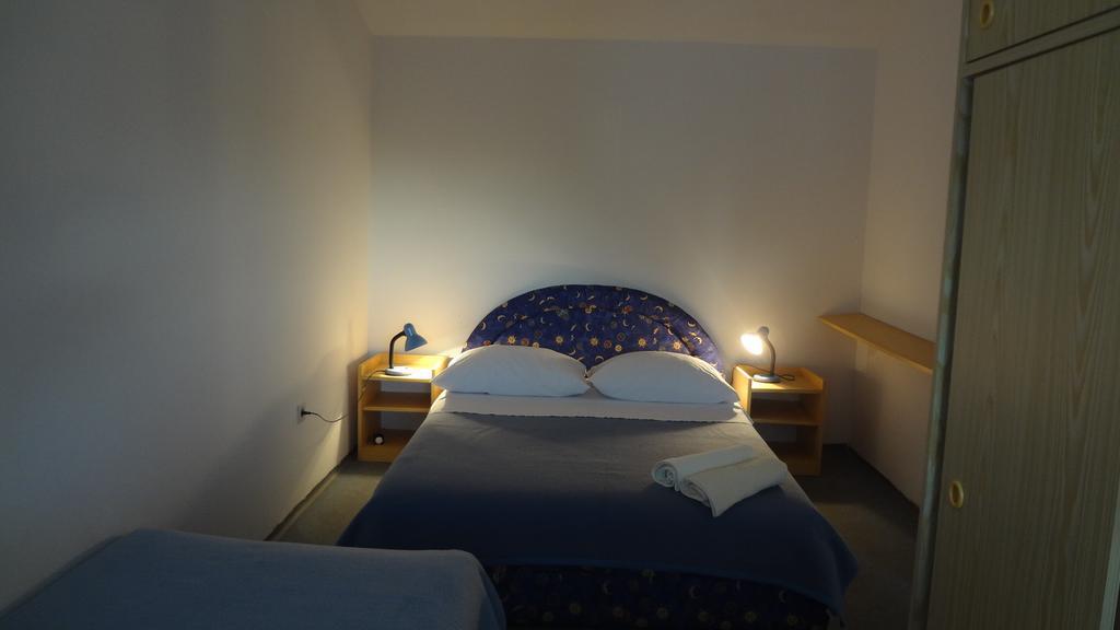 Apartments Danijela Tribalj Chambre photo